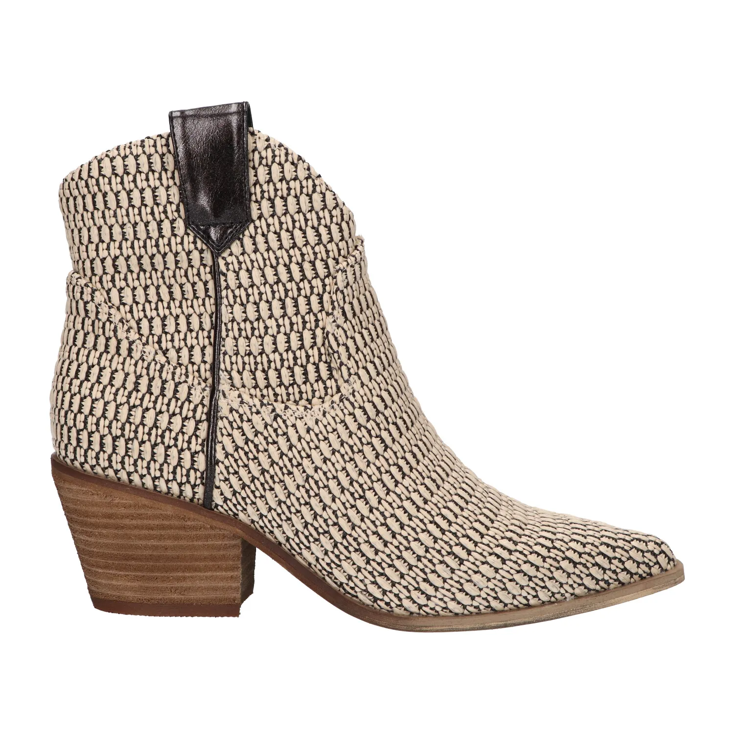 Western boot raffia