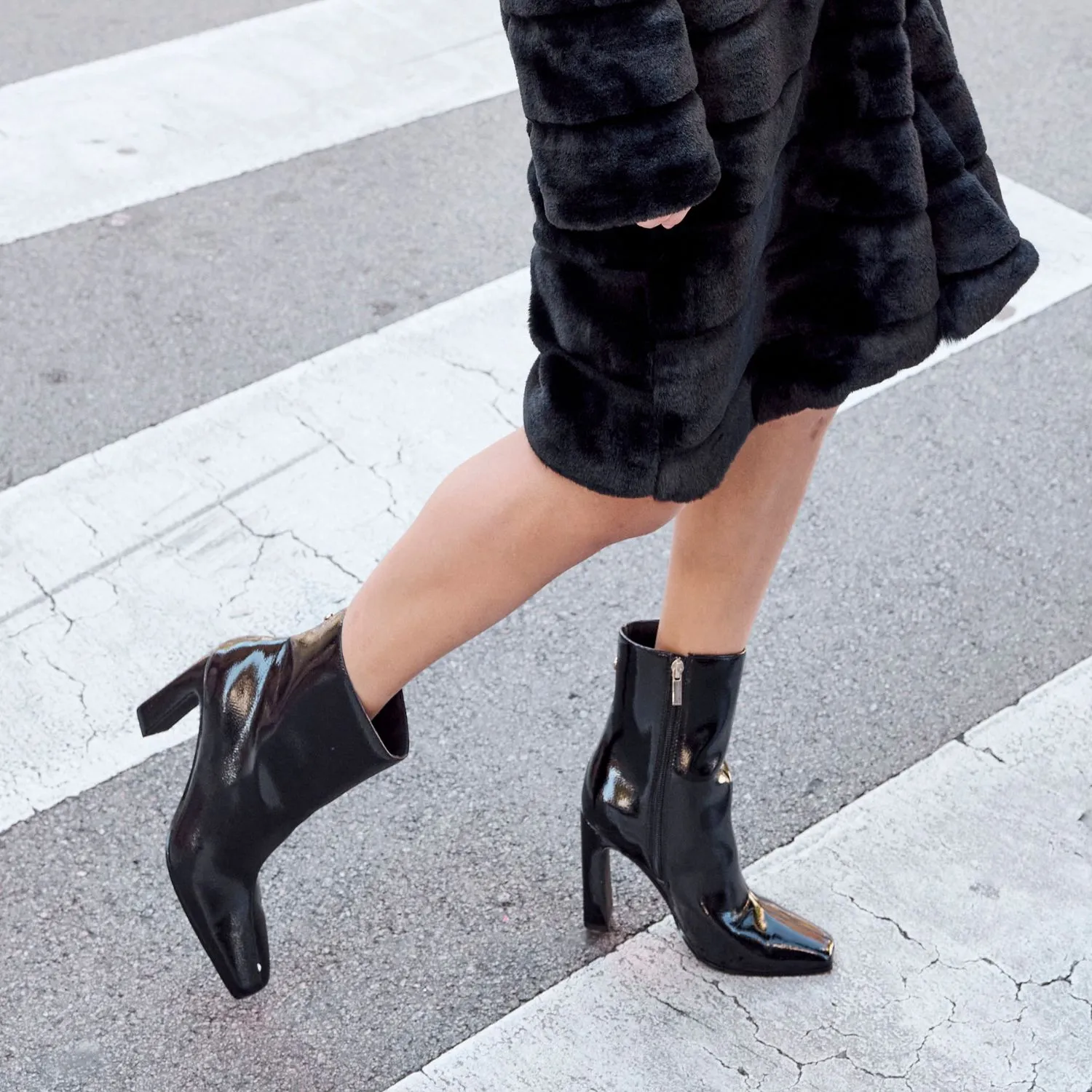 2403804_1301-5 slide-5